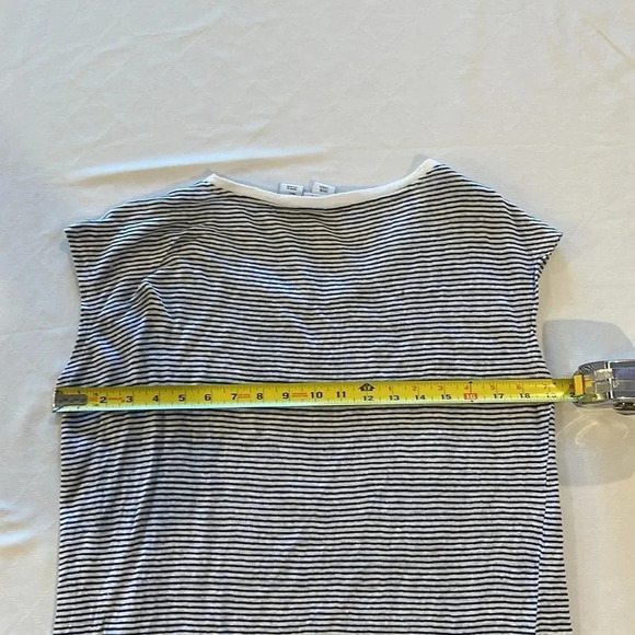 Nicole Miller 100% Linen striped Top tee shirt cap sleeve small oversized‎ EUC - Picture 4 of 5